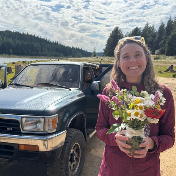 Meet your Posher, Amanda - Picture 1 of 1